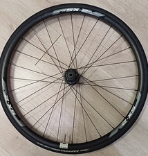 RUOTA ANTERIORE GIANT SX-2 700C USATA