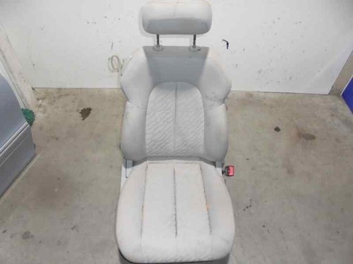 Asiento delantero derecho - delantero,