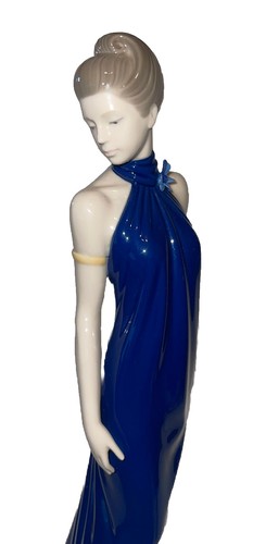 Nao lladro elegance special - nao,