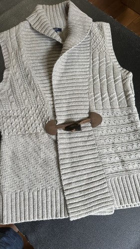 Gilet cardigan senza maniche