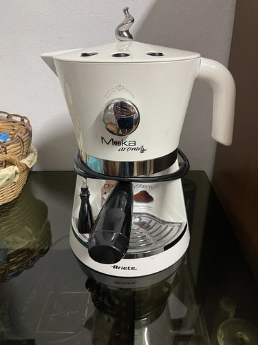 Macchina del caffè - caffè, moka
