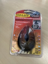 Simulazione di antenna adesiva