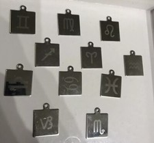 Ciondoli Incisi Con Segni Zodiacali