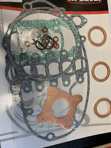 Kit guarnizioni motore