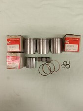 Pistoni Honda RS 250 R NX5 n° 3 completi di spinotti, gabbie a rulli, segmenti