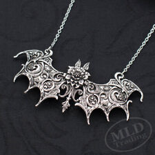 Collana e spilla pipistrello