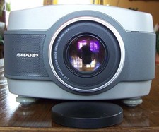 Videoproiettore LCD Sharp XV-310P Pal Secam NTSC Collezione 1994 con certificato