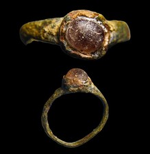 Anello antico romano corniola
