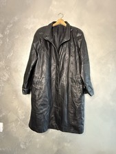 Cappotto in vera pelle nera