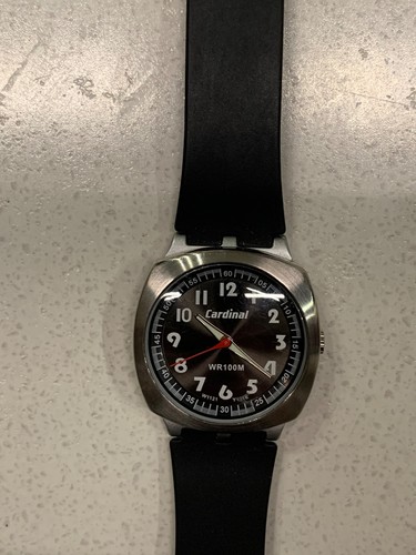 Montre cardinal - montre,