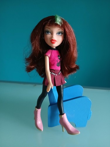 Bratz doll mga - "bratz, i