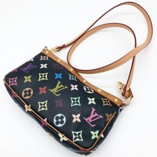 Louis Vuitton Monogram