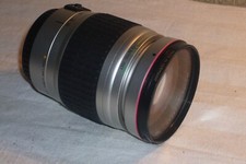 Voigtländer APO ZOOMAR 28-210