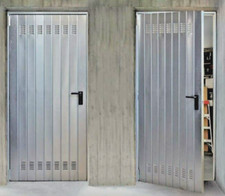 Porta da cantina in lamiera zincata 72 / 82 / 92 x 200 h cm con maniglia