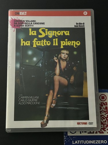 Signora fatto il pieno - la,