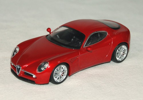 Minichamps alfa romeo - alfa,