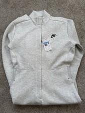 Nike Tech Fleece NWT Womens