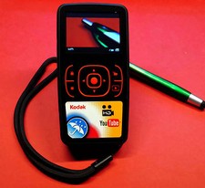 fotocamera e videocamera compatta HD digitale Kodak zx1 resistente alle intemperie acqua piovana