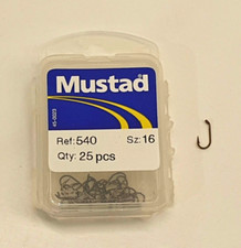 Ami con occhiello MUSTAD -