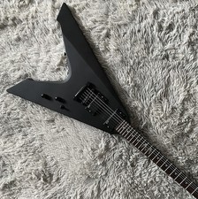 Nuova chitarra elettrica