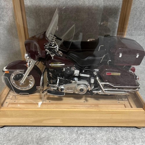 Harley davidson flh - harley-davidson, classic