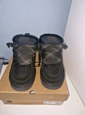 UGG Lowmel Black Taglia 40