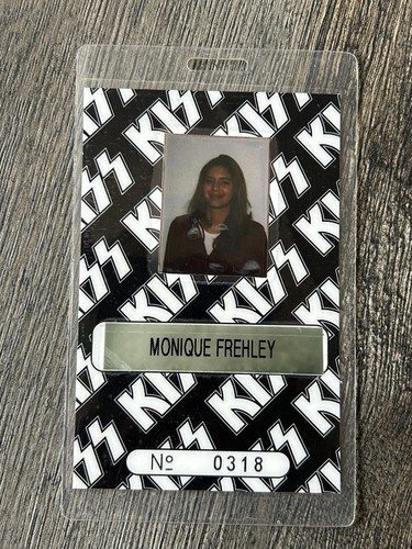 Kiss laminate pass - kiss,