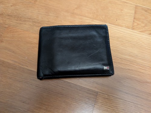 Tommy hilfiger wallet men - tommy,