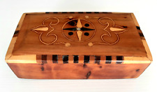 Scatola in Legno Massiccio Intarsiata Vintage Decorata con Intarsi e Madreperla