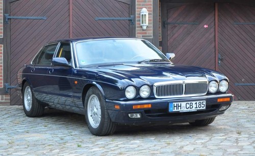 Cult models cml323 jaguar - models,