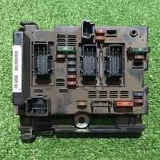 CENTRALINA PORTA FUSIBILI PER