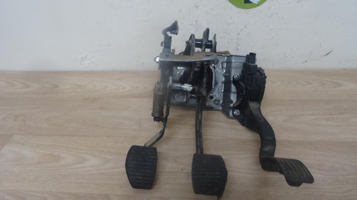 Pedaliera peugeot 207 phase - 207,