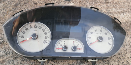 Quadro strumenti contachiletri - strumenti,