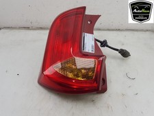 RIGHT REAR LIGHT RIGHT