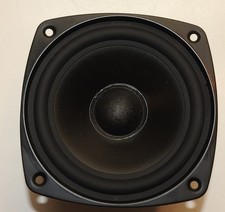 BOSTON ACOUSTICS VR-40