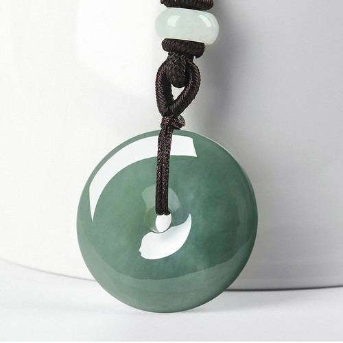 Collana con ciondolo