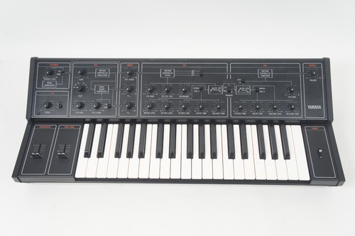 Sintetizzatore analogico