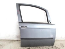 46828896 FRONT RIGHT PASSENGER