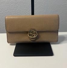 Portafoglio donna Gucci GG ad