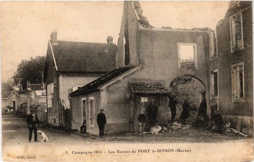 Cpa militaire les ruines - les,