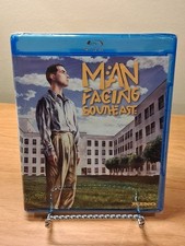 Man Facing Southeast (Blu-ray