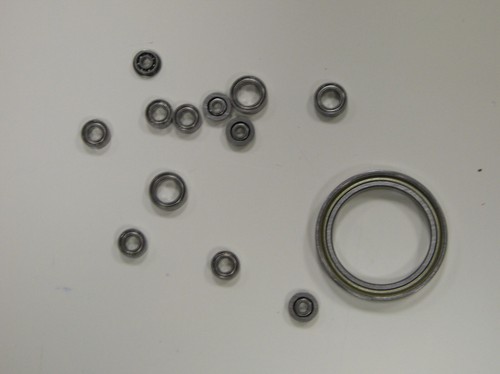 Set cuscinetti adatto - , per