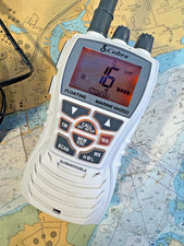 Cobra MR HH350 FLT Radio