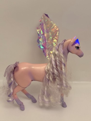 Barbie magia pegaso brietta - magia,