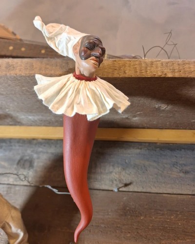 Corno pulcinella occhi - corno, in