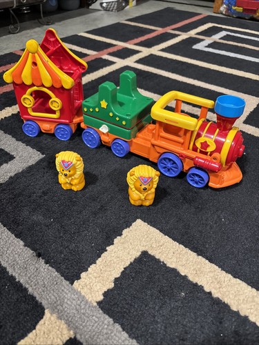 Fisher price little - little, people