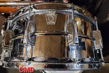 RARO DISTINTIVO VINTAGE LUDWIG