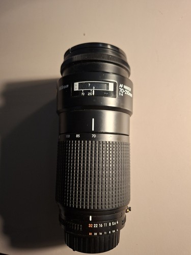 Nikon nikkor 210mm 4 - 70-210mm,