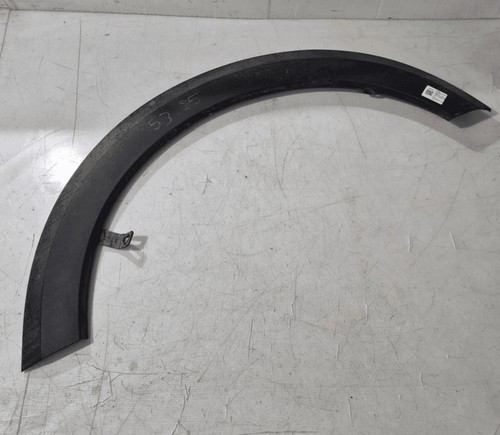 Modanatura arco passaruota - sx.,