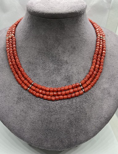 Collana corallo 3 fili - a,